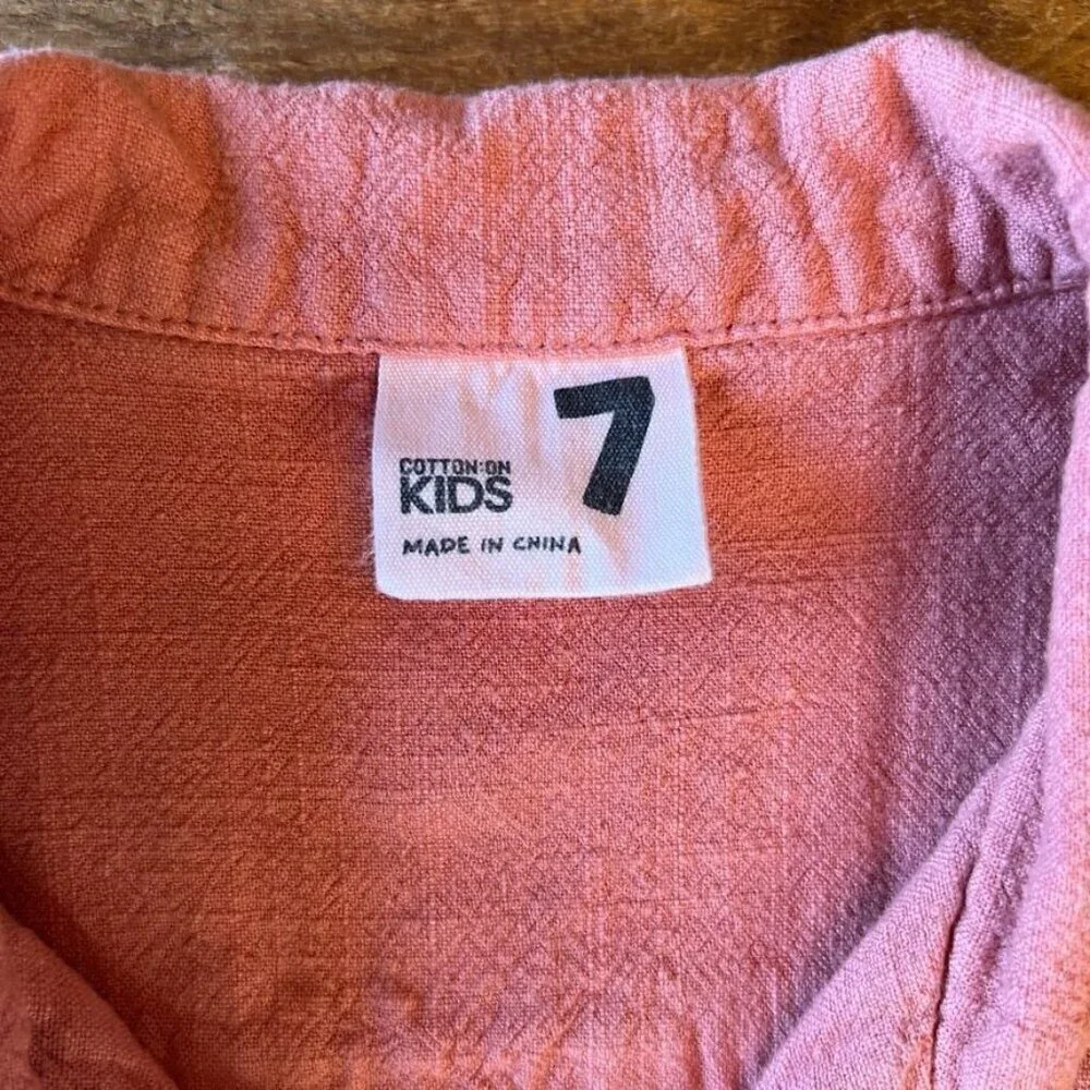 Cotton On Kids Salmon Button Front Camp Shirt Size 7